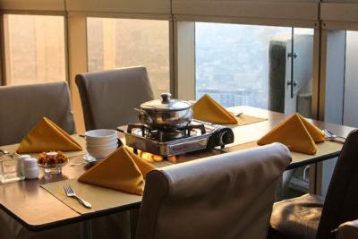 Ужин - шведский стол в отеле Bayoke Sky на 81 этаже ★ Свой человек в Таиланде
